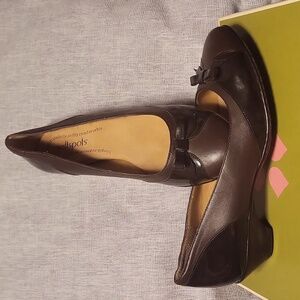 Soft Spots Brown Wedge Flats Size 8